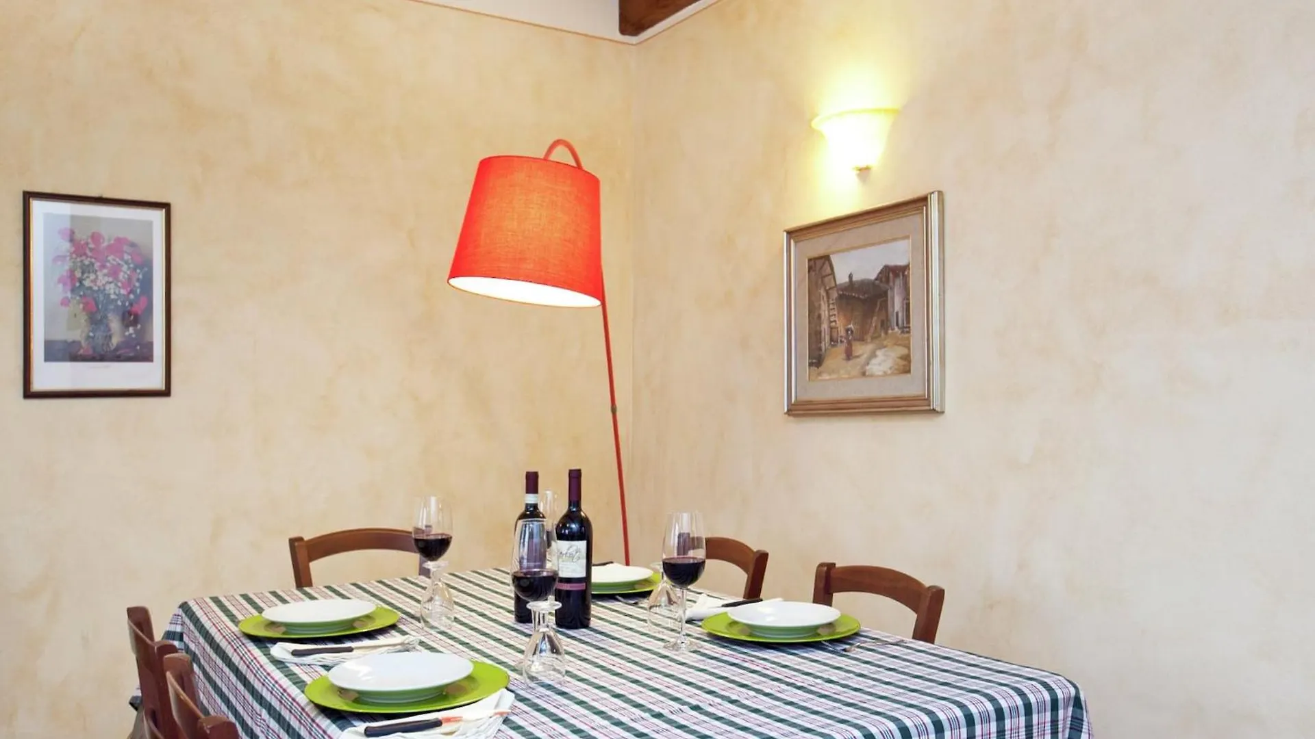 Holiday home Luxurious Apartment In Lucignano With Views