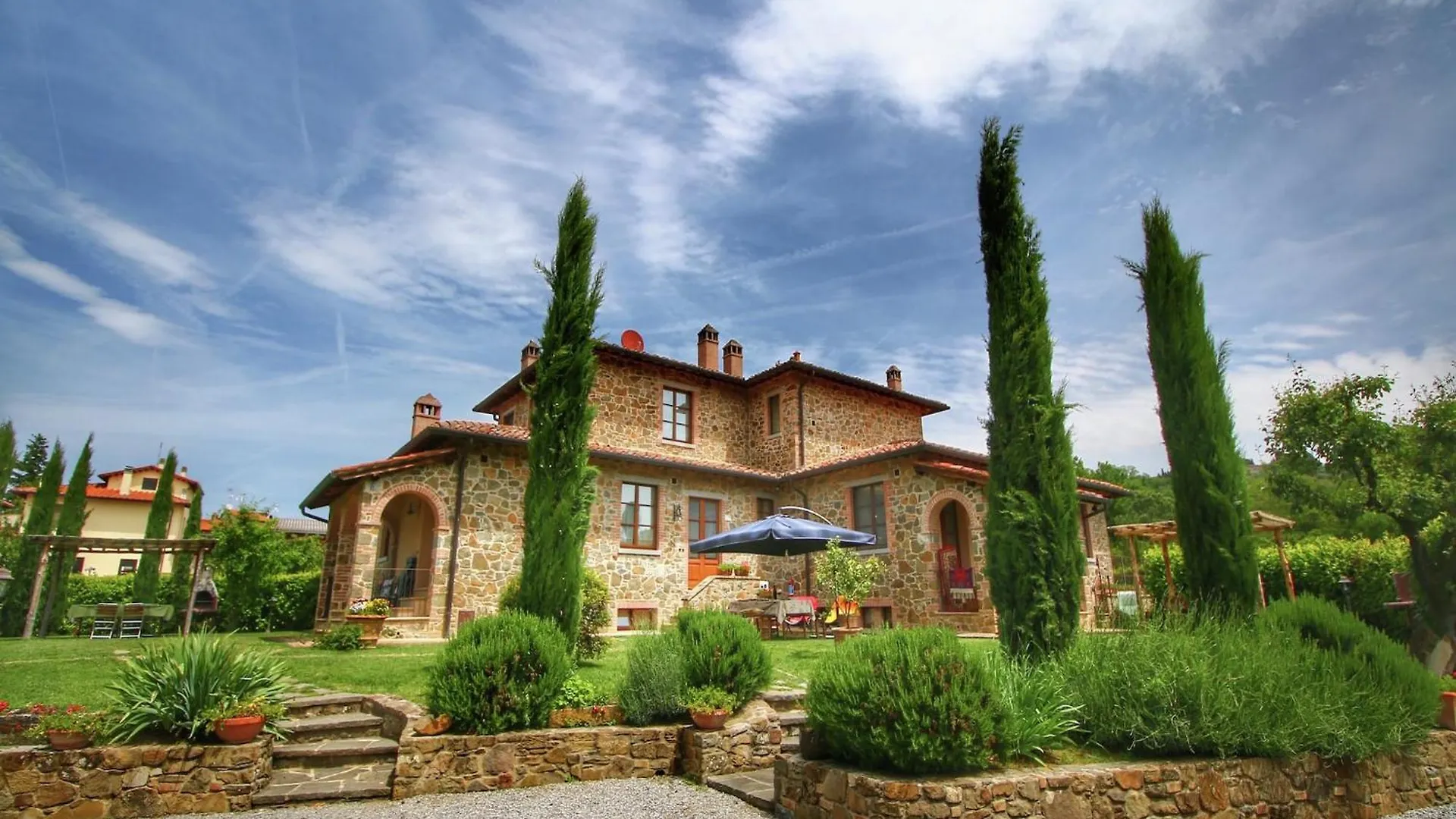Luxurious Apartment In Lucignano With Views 0*,  Italy