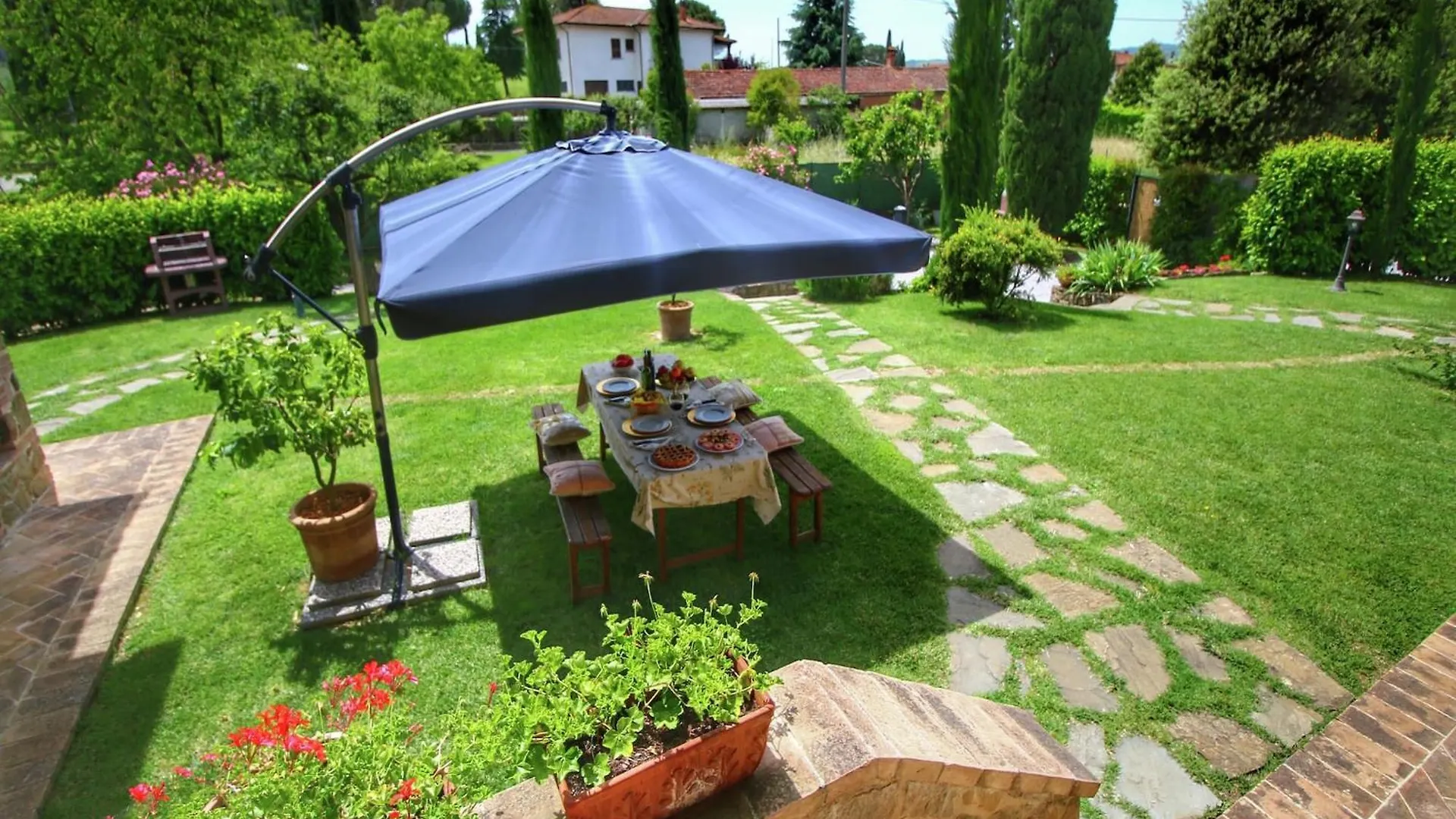 Luxurious Apartment In Lucignano With Views