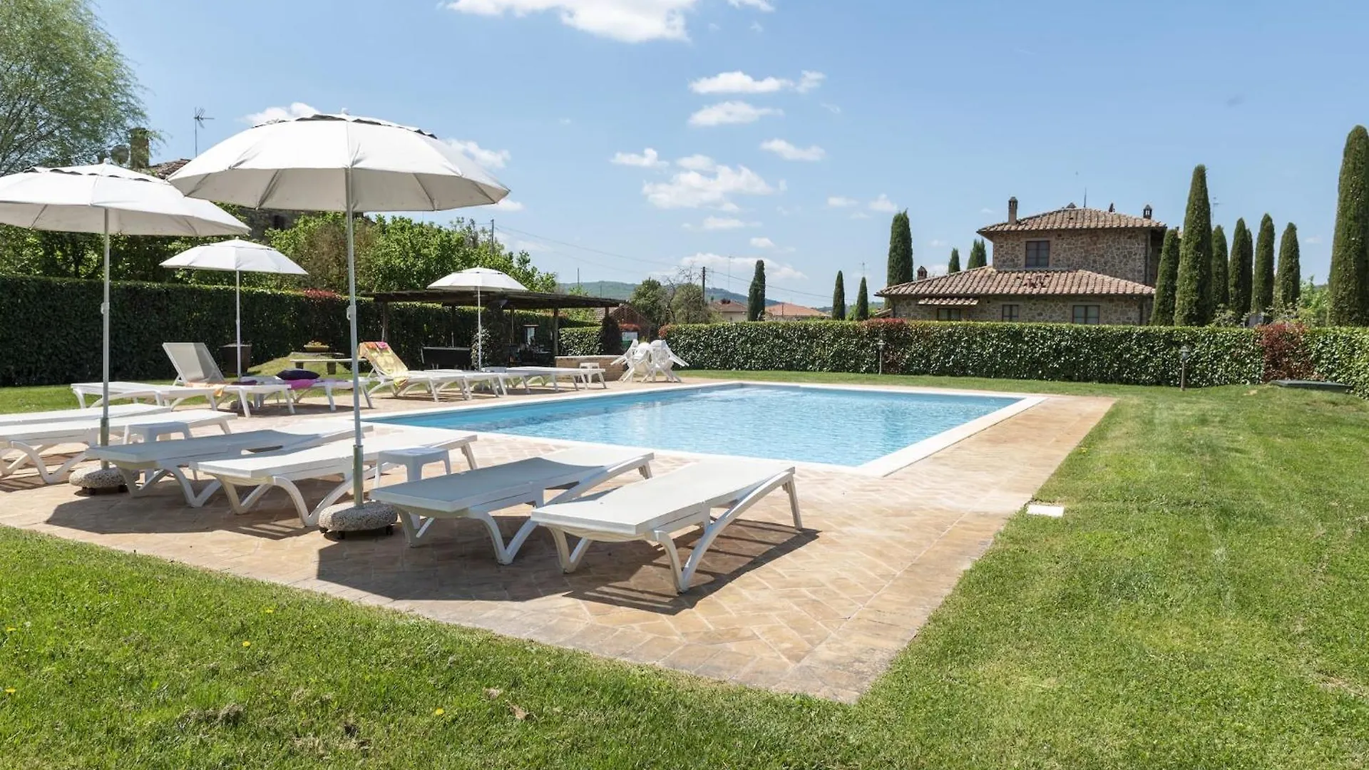 Luxurious Apartment In Lucignano With Views