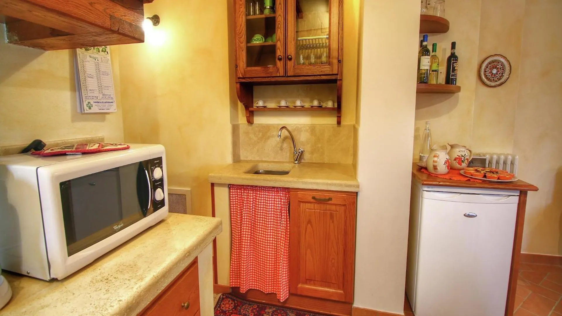 Holiday home Luxurious Apartment In Lucignano With Views