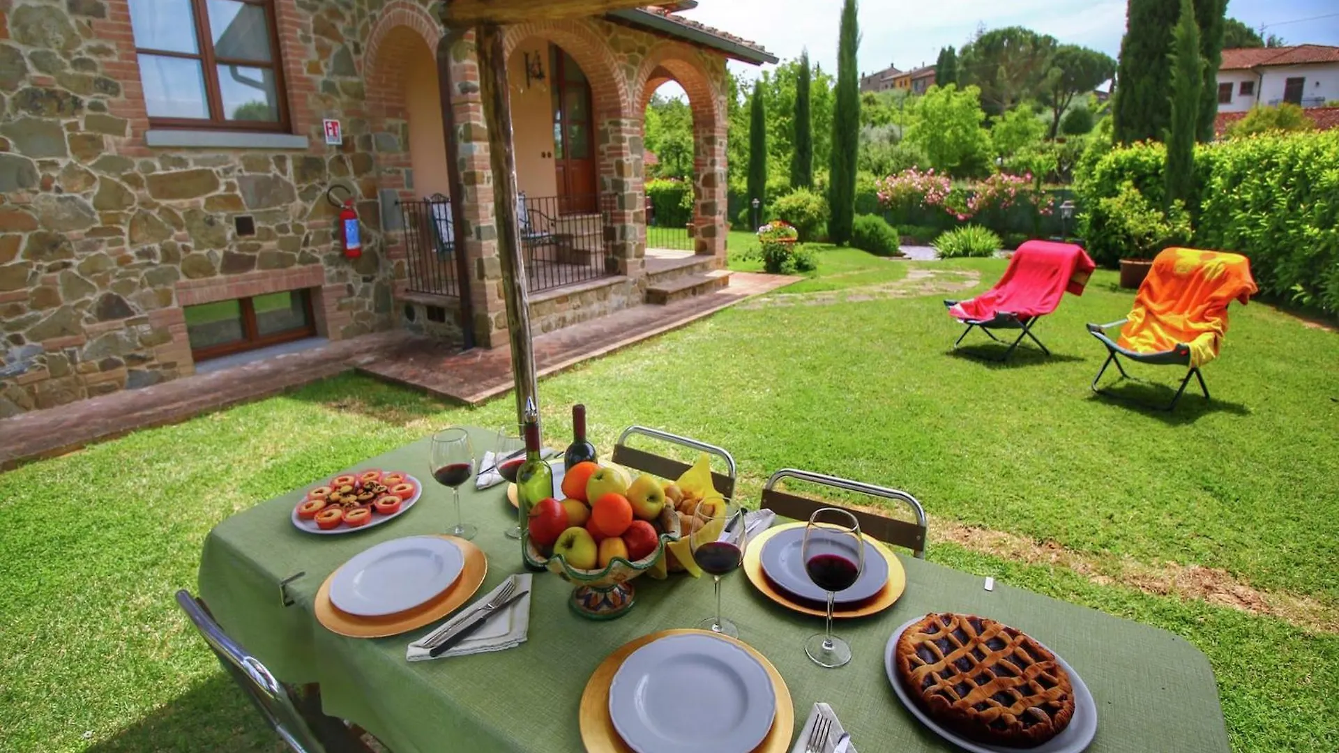 Luxurious Apartment In Lucignano With Views 0*,  Italy