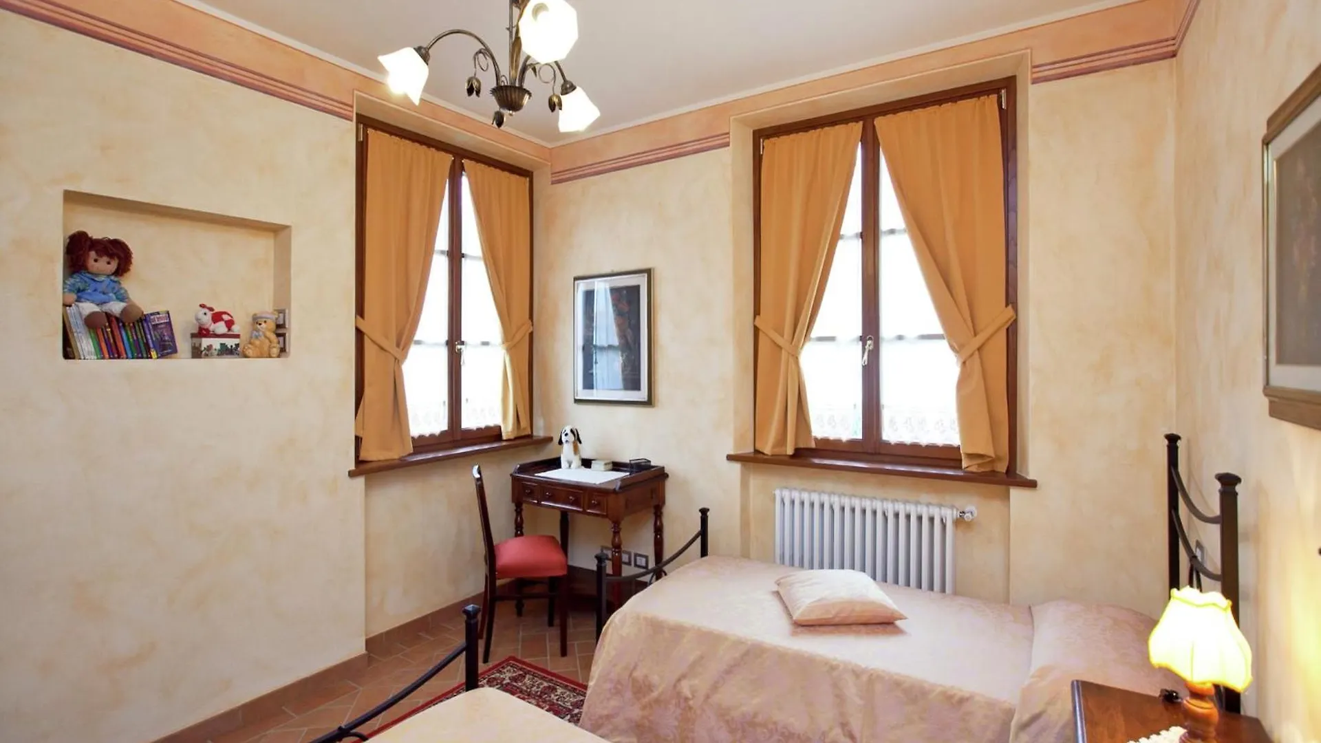 Luxurious Apartment In Lucignano With Views