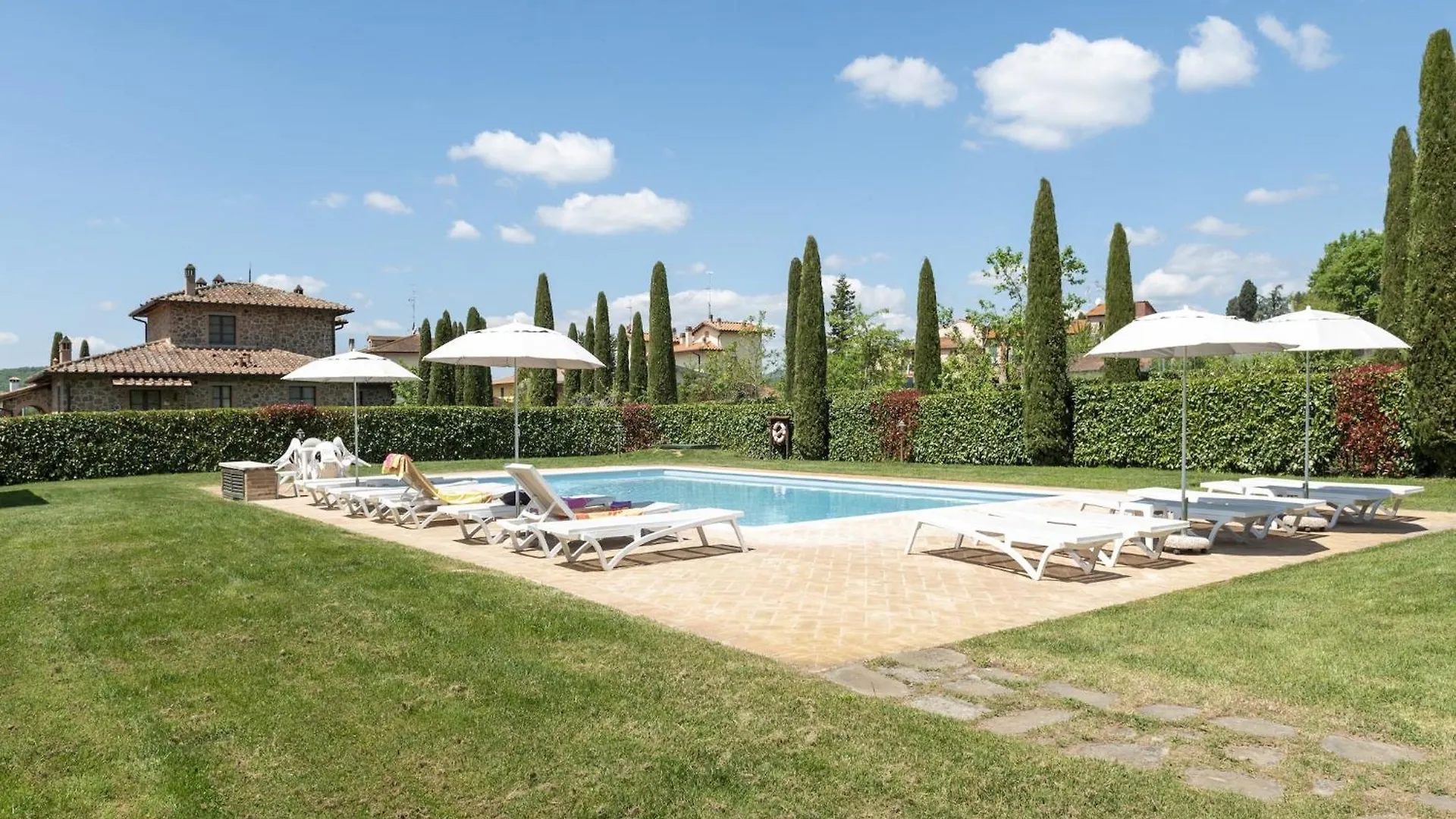 Holiday home Luxurious Apartment In Lucignano With Views